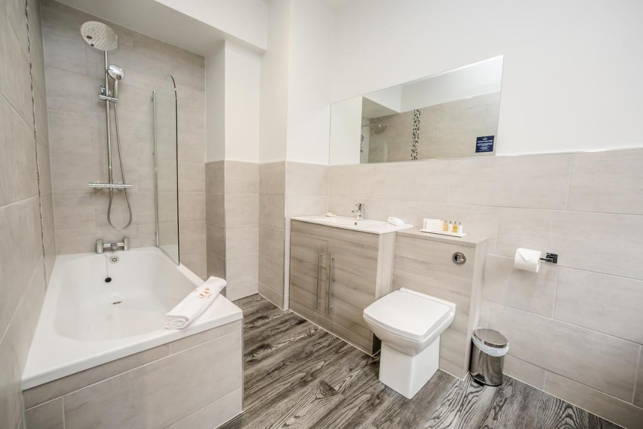 Stay Hotel Huddersfield Ngoại thất bức ảnh